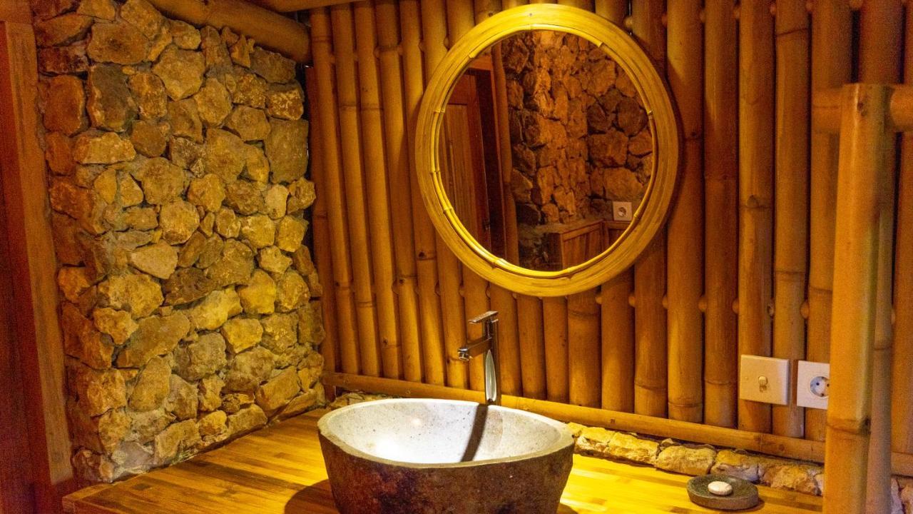 Hotel Elang Hillside Bamboo