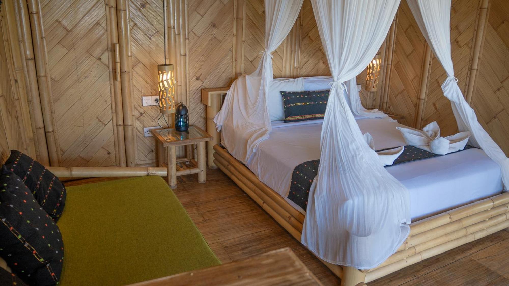Elang Hillside Bamboo Hotel Labuan Bajo