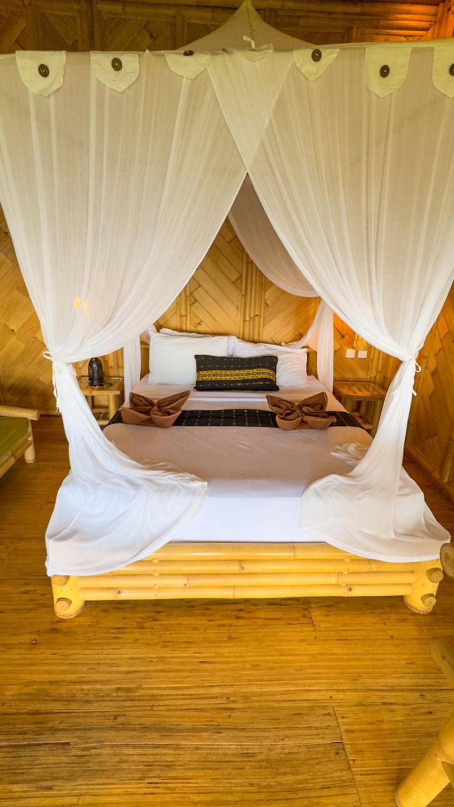 Elang Hillside Bamboo Hotel Labuan Bajo